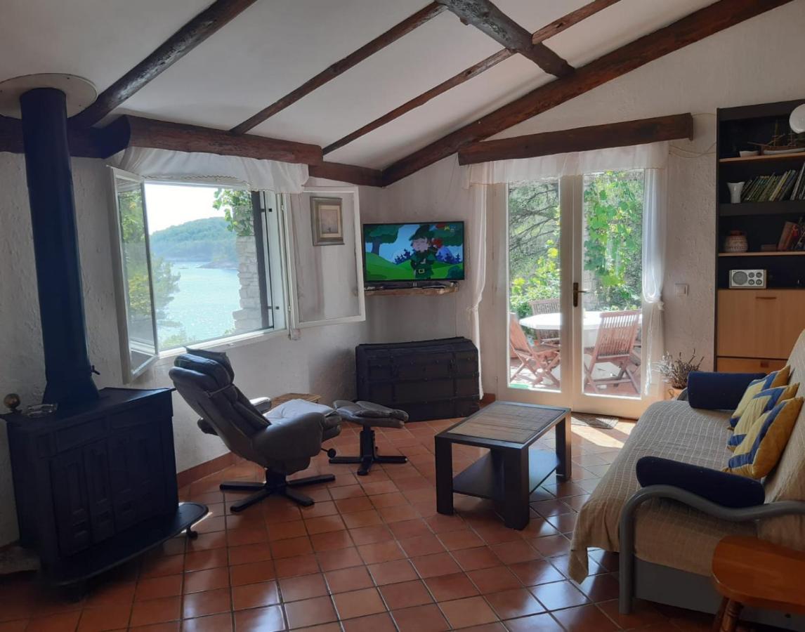 Juka House Villa Milna  Eksteriør billede