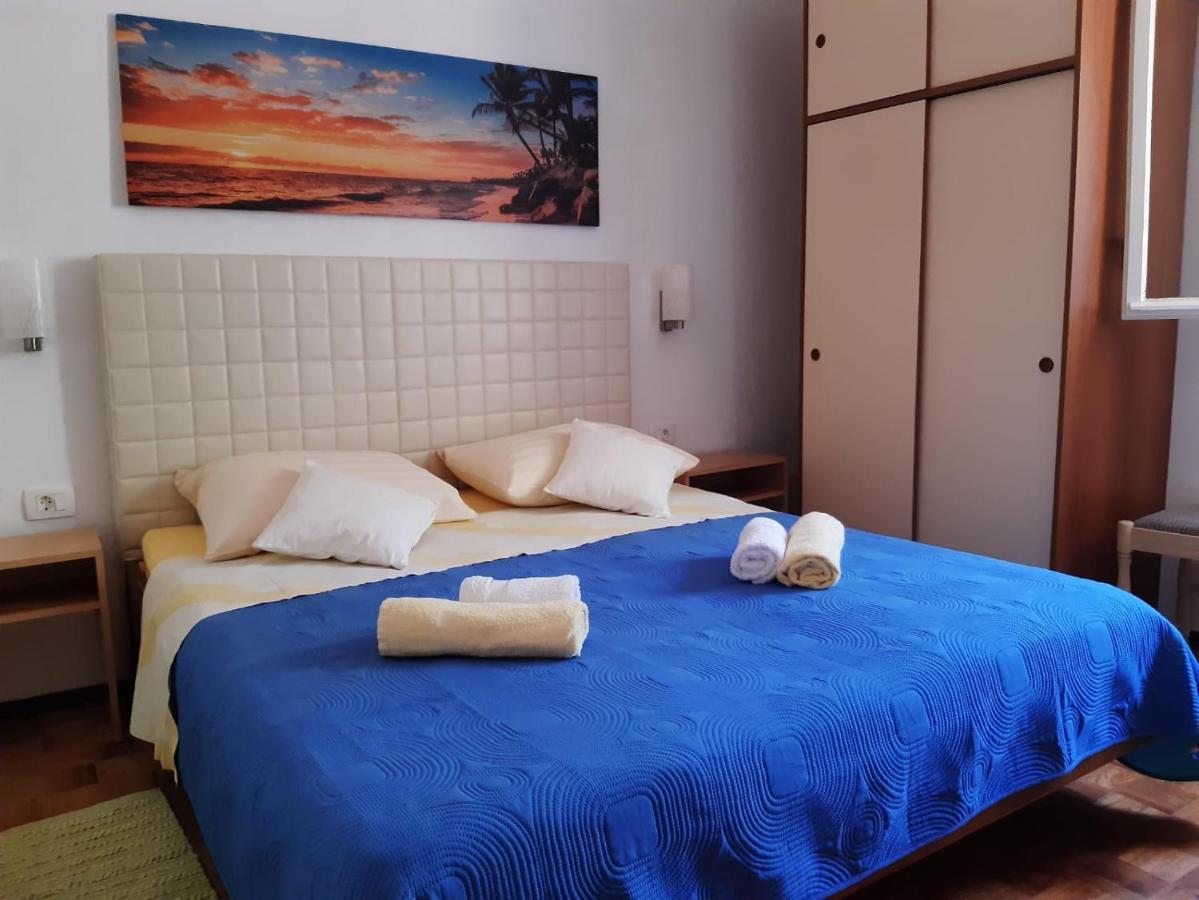 Juka House Villa Milna  Eksteriør billede