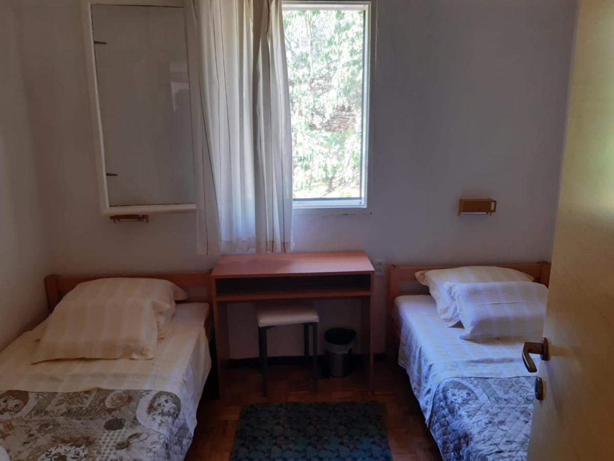 Juka House Villa Milna  Eksteriør billede